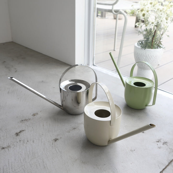 Cream watering can