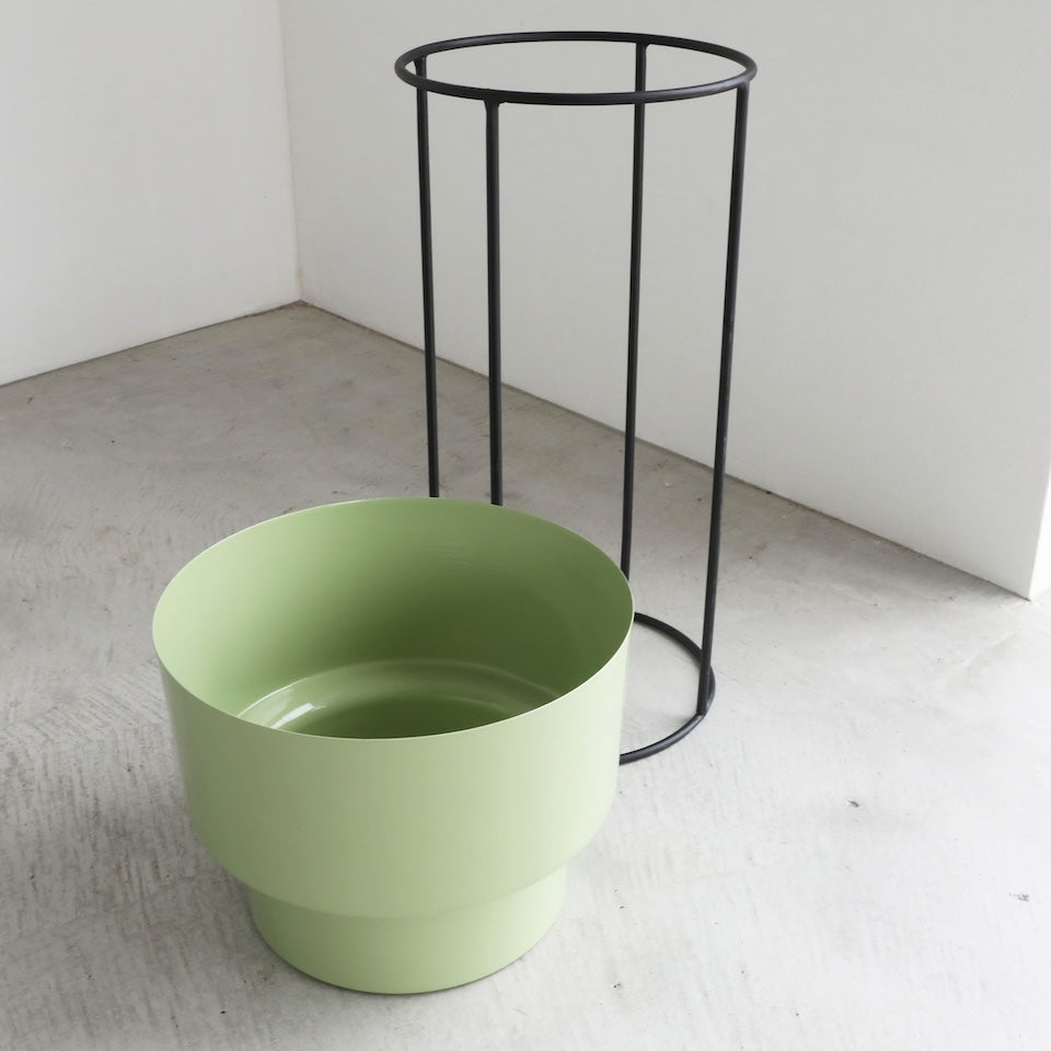 Pia Green Pot Cover Stand Size S/L